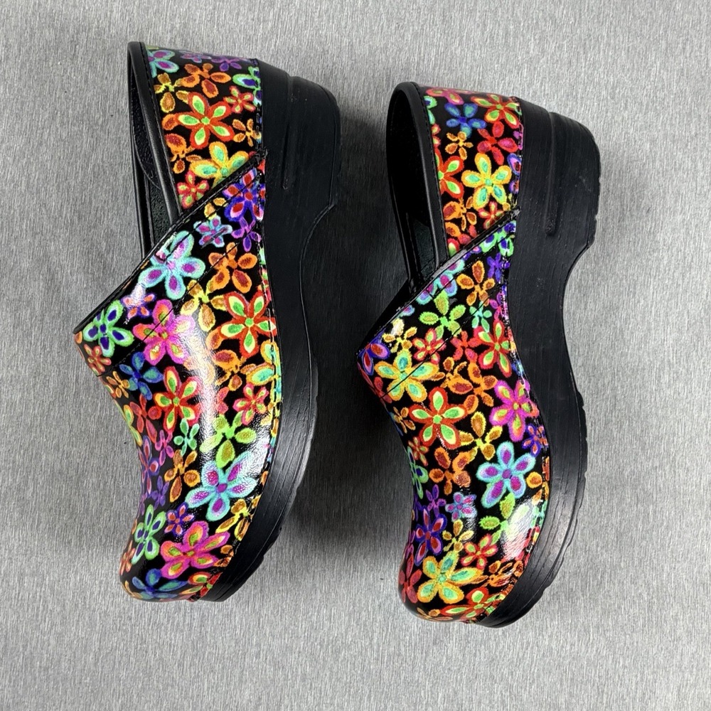 Dansko Professional Shoes Womens Size 39 Floral Patent Leather Clogs Comfort - Picture 9 of 15